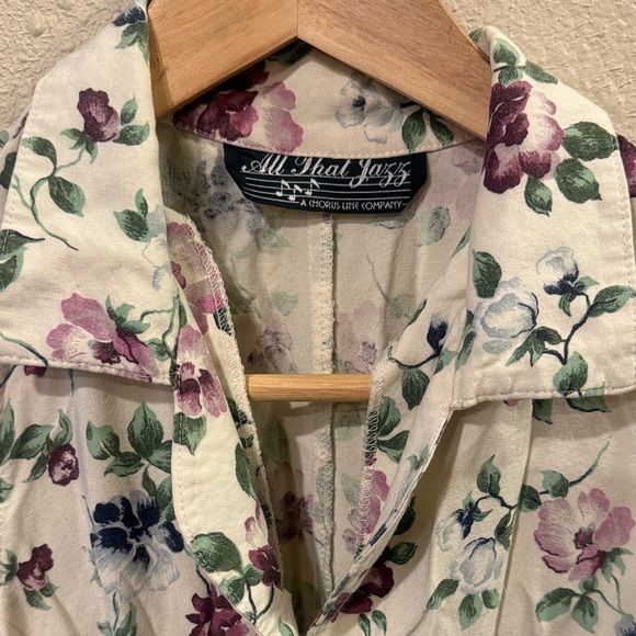 All that Jazz Floral Sleeveless Dress - Cream and Purple - Picture 2 of 5